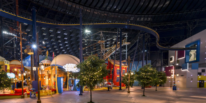 IMG World